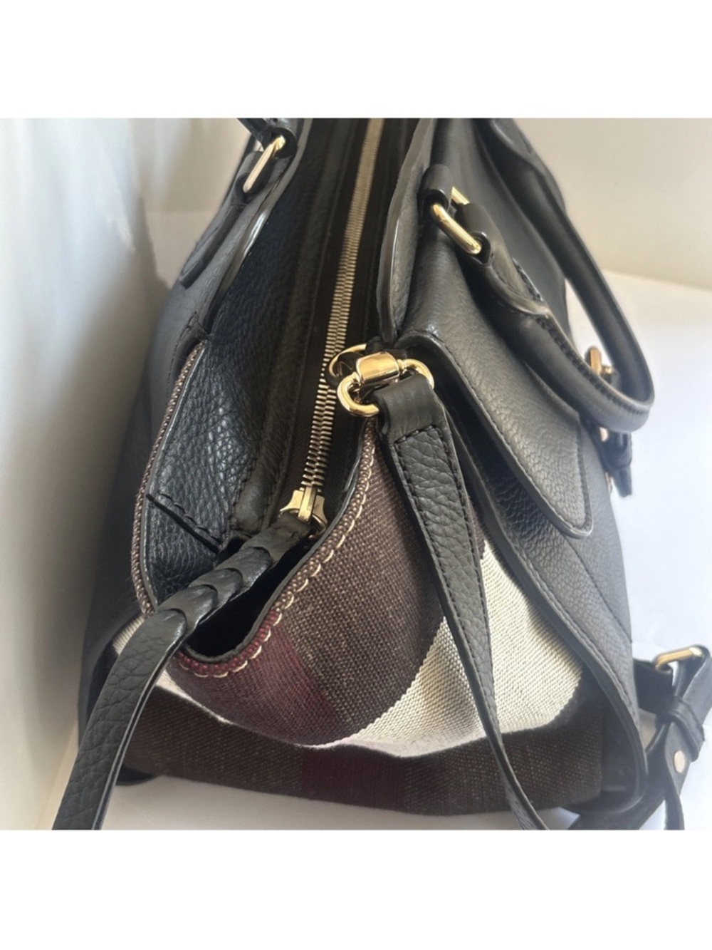 Burberry Black Leather House Check Medium Harcourt Tote Bag - Picture 10 of 17